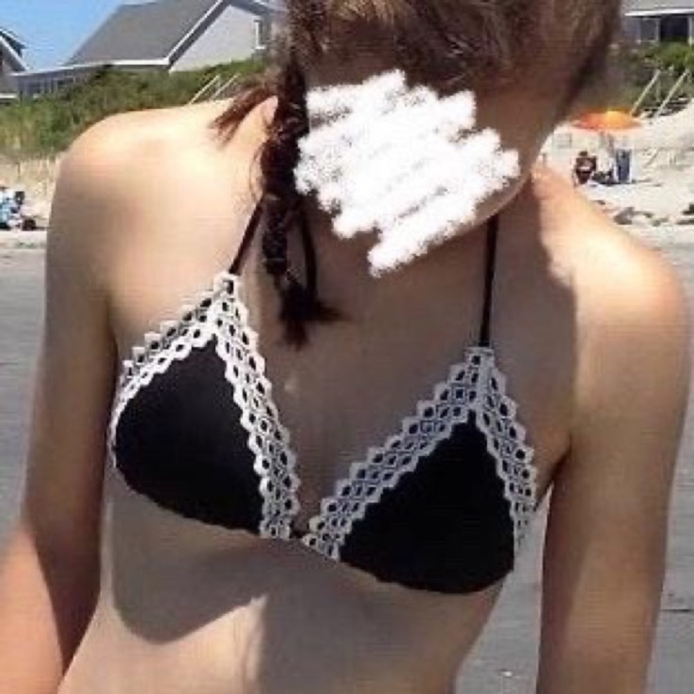 H&M Black lace bikini top